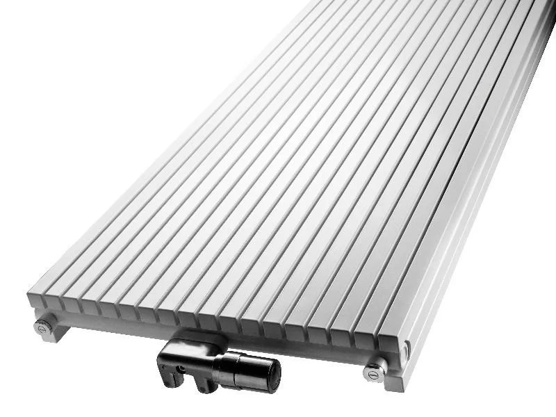 Exclusieve Aanbieding Vasco Carré CPVN-PLUS H=2000 B=415 RAL 9016 Aansl. 1mm8 1632 Watt