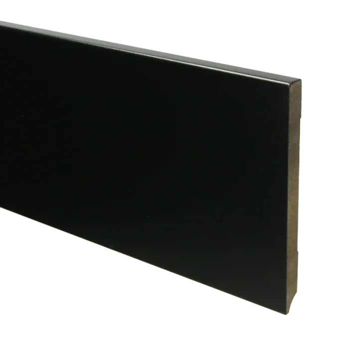 Rechtstreeks Van De Fabrikant Vochtwerende MDF plint Modern 12x150mm Gelakt Zwart RAL9005 - 15942