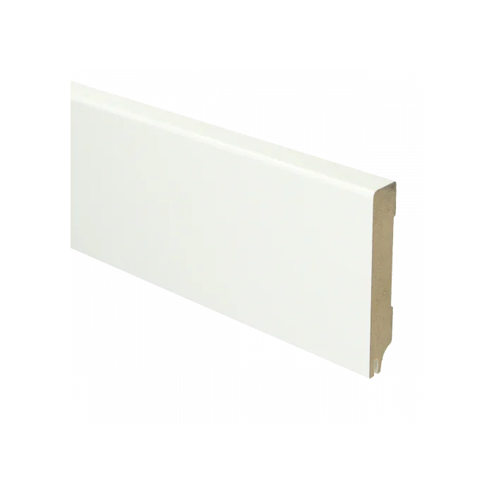 Vochtwerende MDF plint Modern 15x90mm Gelakt Verkeerswit RAL9016 (Incl. geluid reducerende uitsparing) - 16345 Koopje