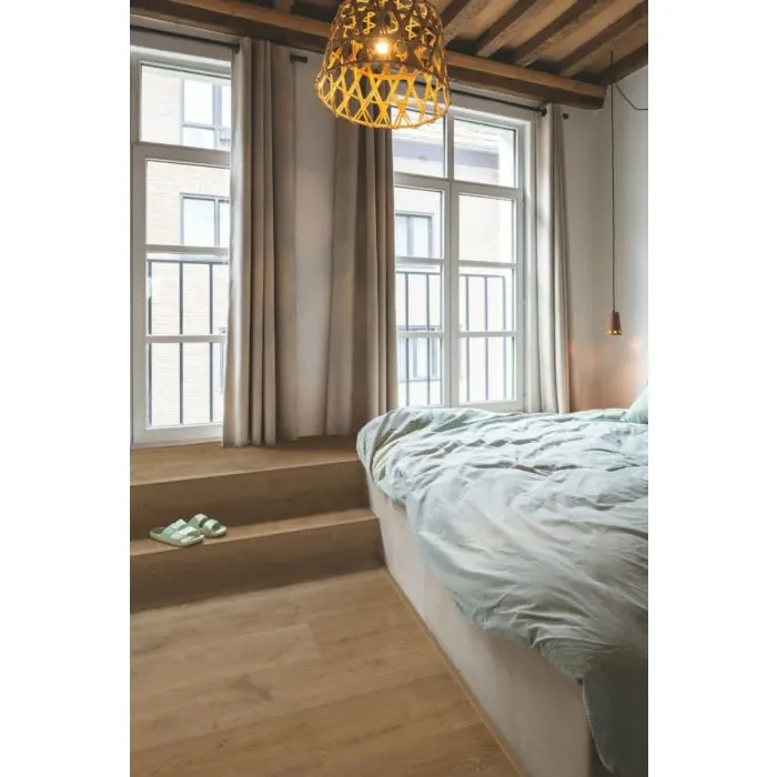 Veilige Betaling QuickStep Alpha PVC Bloom Elegante Gerookte Eik 5+1mm AVMPU40317 Rigid Click PVC (incl. vaste 10dB ondervloer)