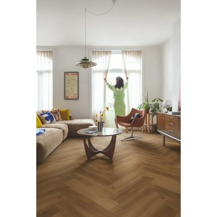 QuickStep Alpha PVC Ciro Botanische Karamel Eik 5+1mm AVHBU40364 Rigid Click Visgraat PVC Must-Have