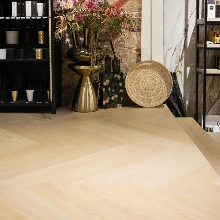 VivaFloors Walvisgraat Bologna Eiken LW7810 Seizoensaanbieding