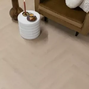 Beperkte Voorraad Stech Visgraat Desert klik PVC 735x147x6mm 0,55 (met geïntegreerde ondervloer)