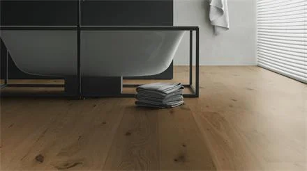 Beperkt Aanbod ter Hürne Hywood 2905 Eiche Iraty Landhausdiele * 1. Generation *
