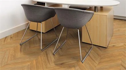PROJECT FLOORS Chevron, PW 3840/FP Must-Have