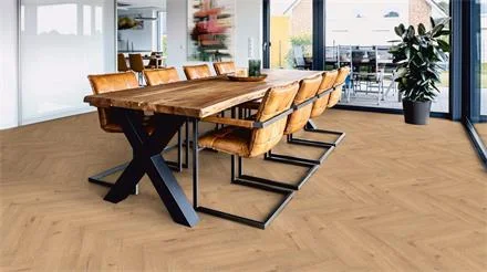 Tijdelijk Beschikbaar ter Hürne Laminat Ikó Eiche Patio Fischgrät grob-strukturiert