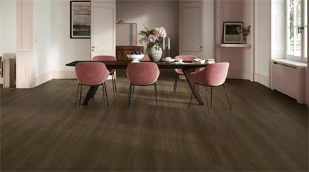 Parador Vinyl Classic 2025 Eiche Oxford dunkelbraun gebürstete Struktur LHD Minifase Gereduceerde Prijs