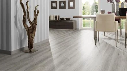 KWG Designervinyl Solidtec Comfort Platineiche inkl. Trittschalldämmung Lage Kosten