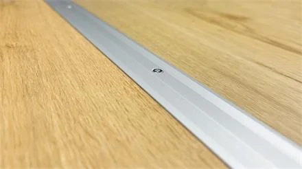 Übergangsprofil 8231, gold elox. 100cm lang, für Vinylböden 2,5-7mm Lage Kosten
