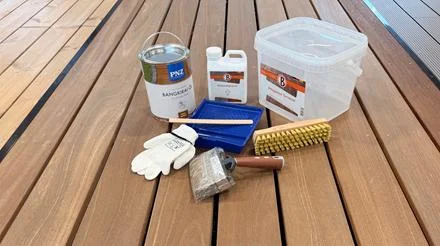 meinBodenbelag.de Terrassen Pflegebox groß mit unserem Terrassenöl oder HS-Lasur nach Wahl Alleen Vandaag